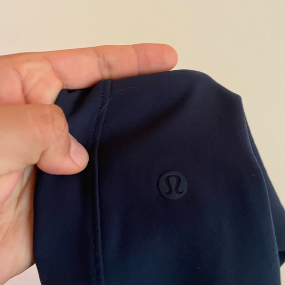 Lululemon On The Fly Jogger In True Navy Blue - Picture 9 of 9